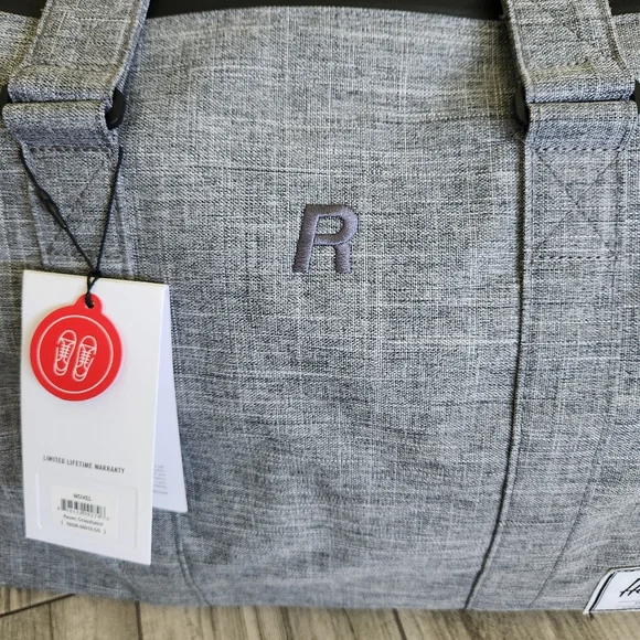 Herschel Supply Co. Novel Duffel Bag Grey Travel Gym Weekend Over Night - Picture 4 of 11